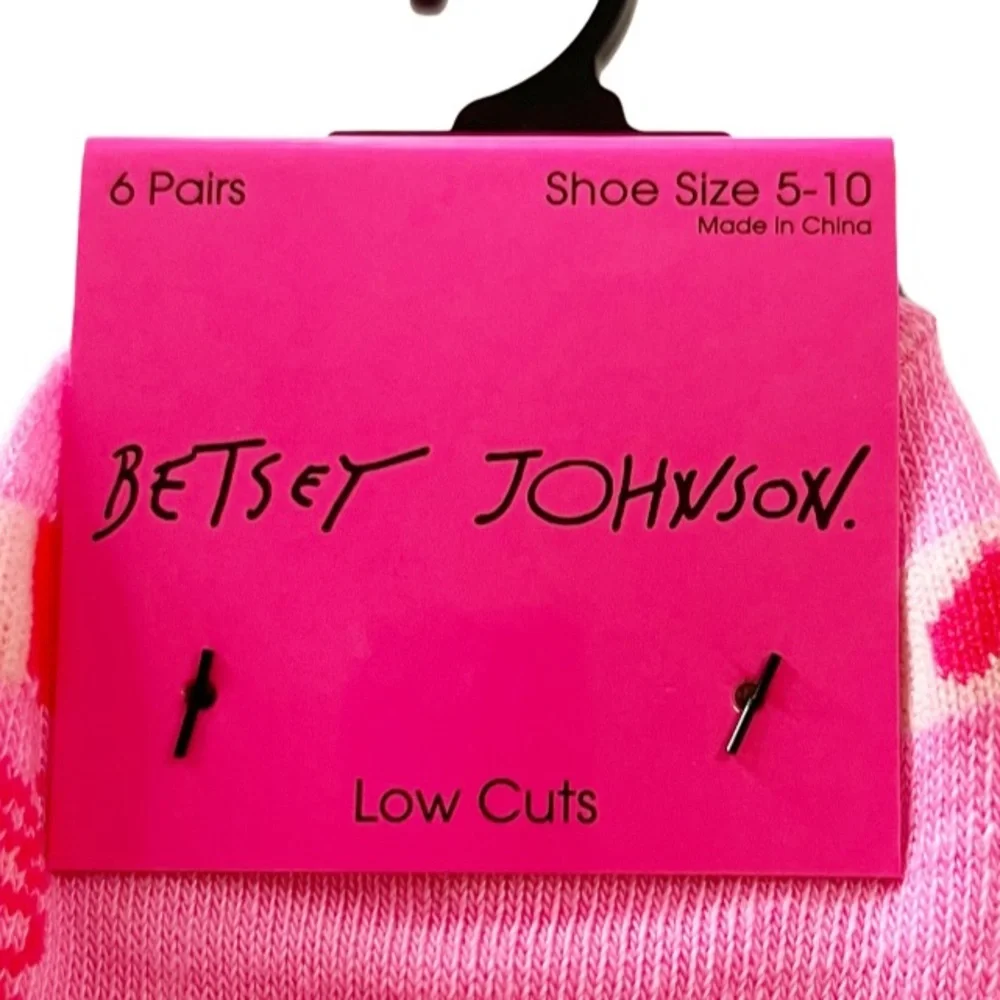 Betsy Johnson 6 Pairs Low Cuts Socks NIB